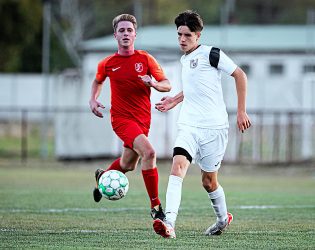 George Hawkins Footballer George Hawkins Football Player George Zed Hawkins George Hawkins PVSK George Hawkins Debut